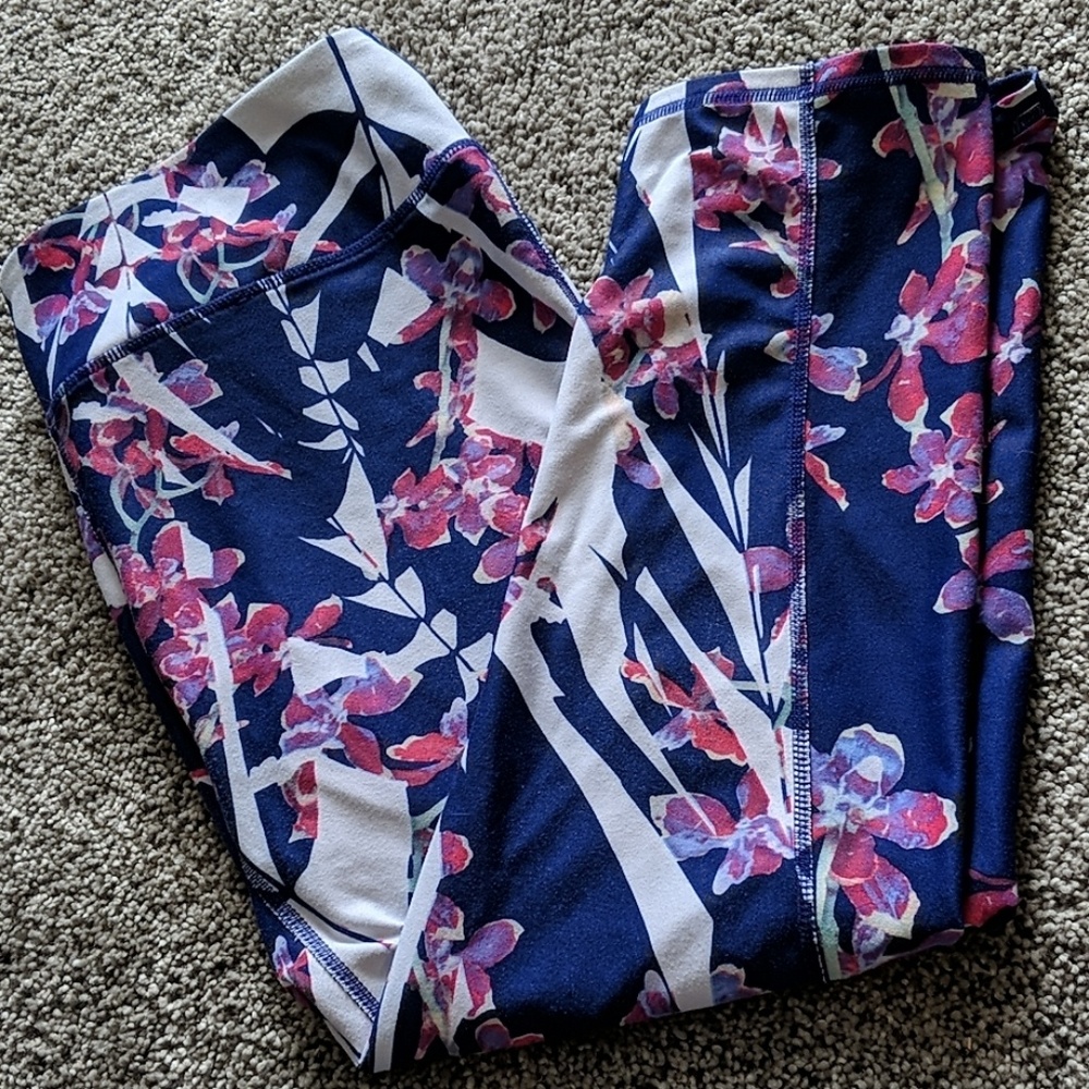 Workout pants
